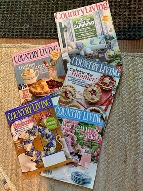 Bundle of 5 - Country Living Summer Magazine Bundle - Assorted Covers